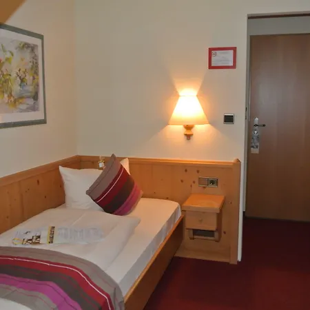 Akzent Am Bach 3* Dettelbach