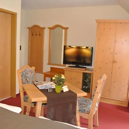 Akzent Am Bach Dettelbach