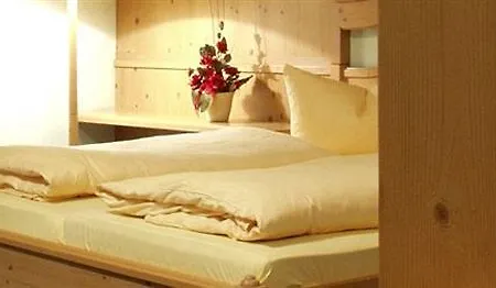 Akzent Am Bach